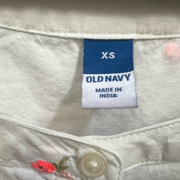 Old Navy White Floral Button-Up Blouse Sz XS - Picture 2 of 10